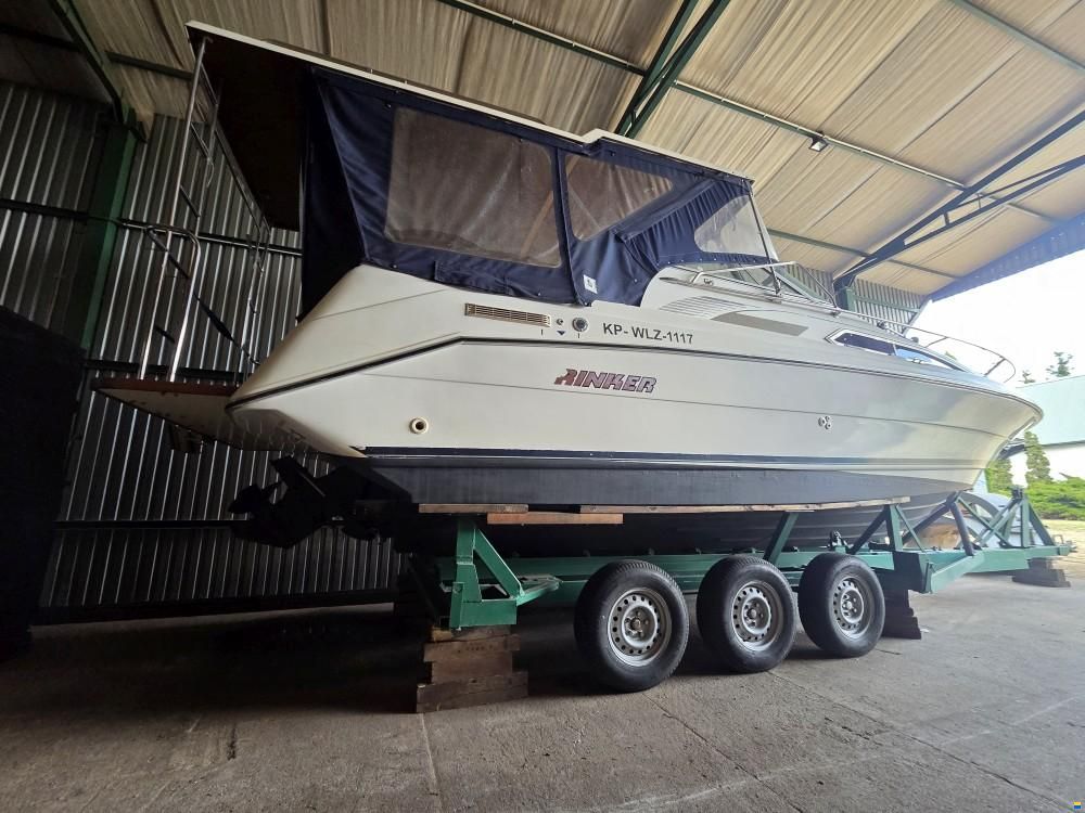 Rinker Fiesta Vee 260