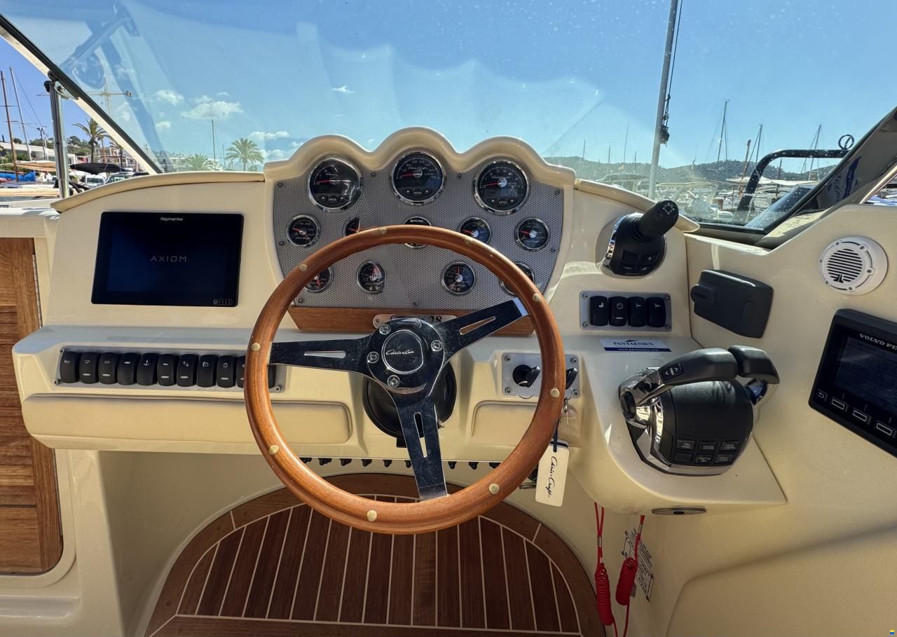 Chris Craft Corsair 28