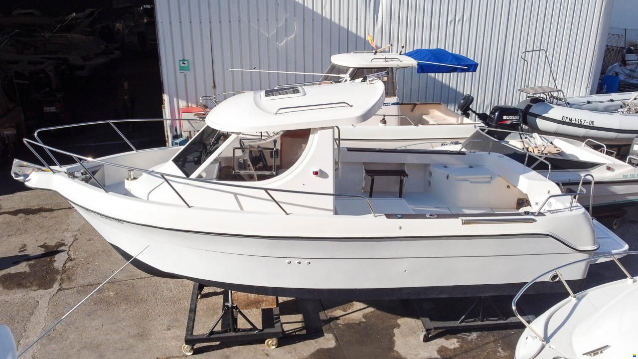 Arvor 23