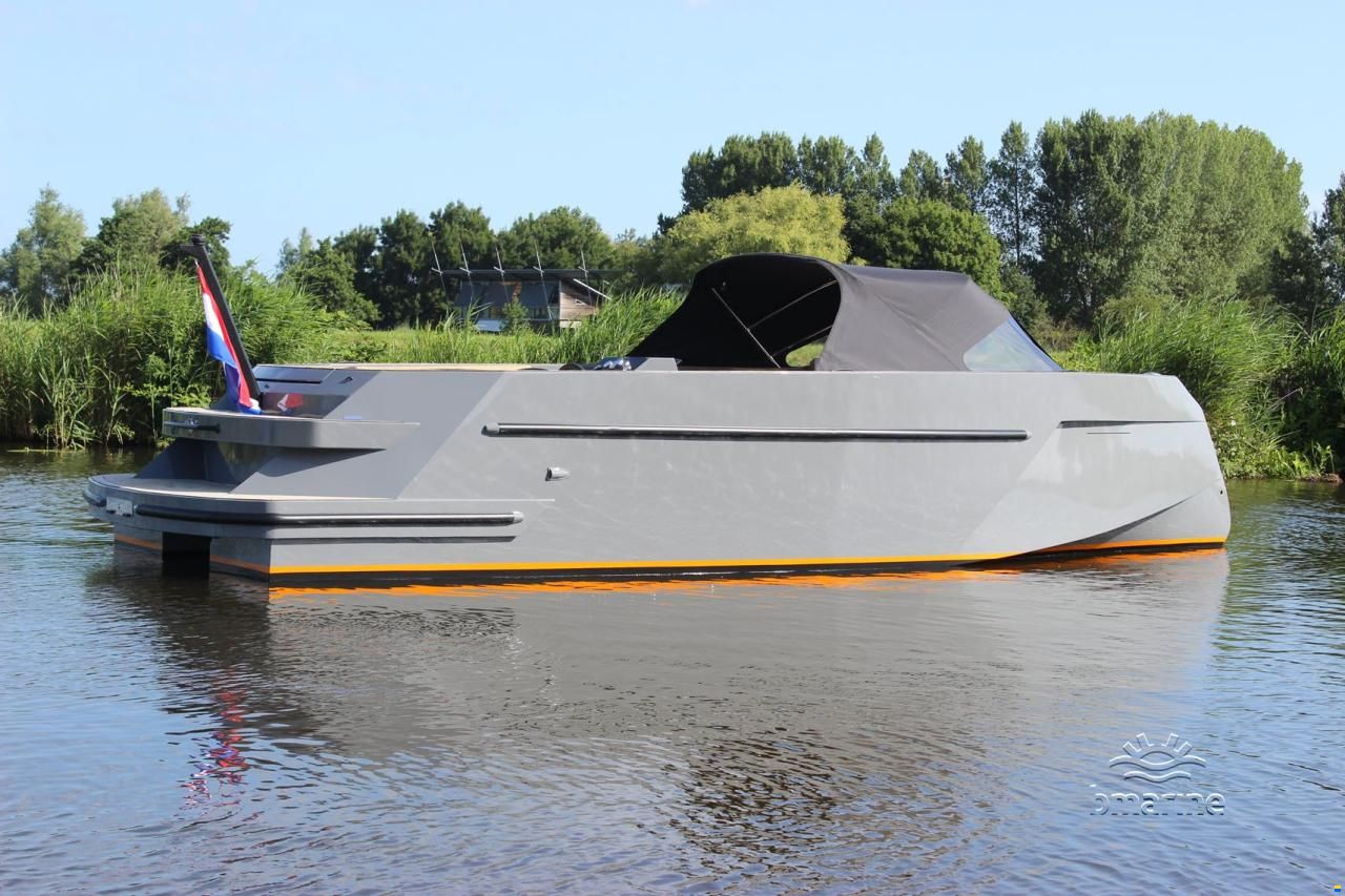 Elite 717 Tender