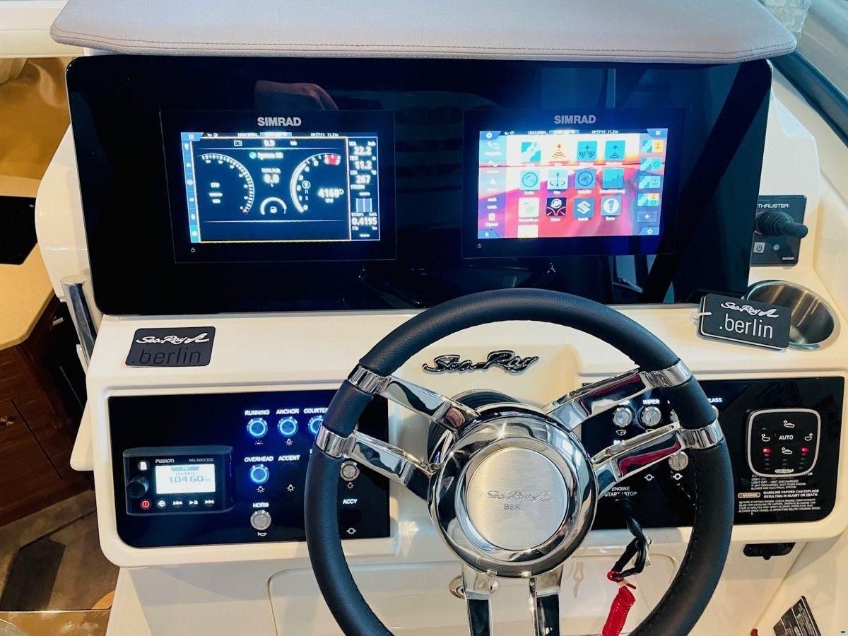 Sea Ray 265