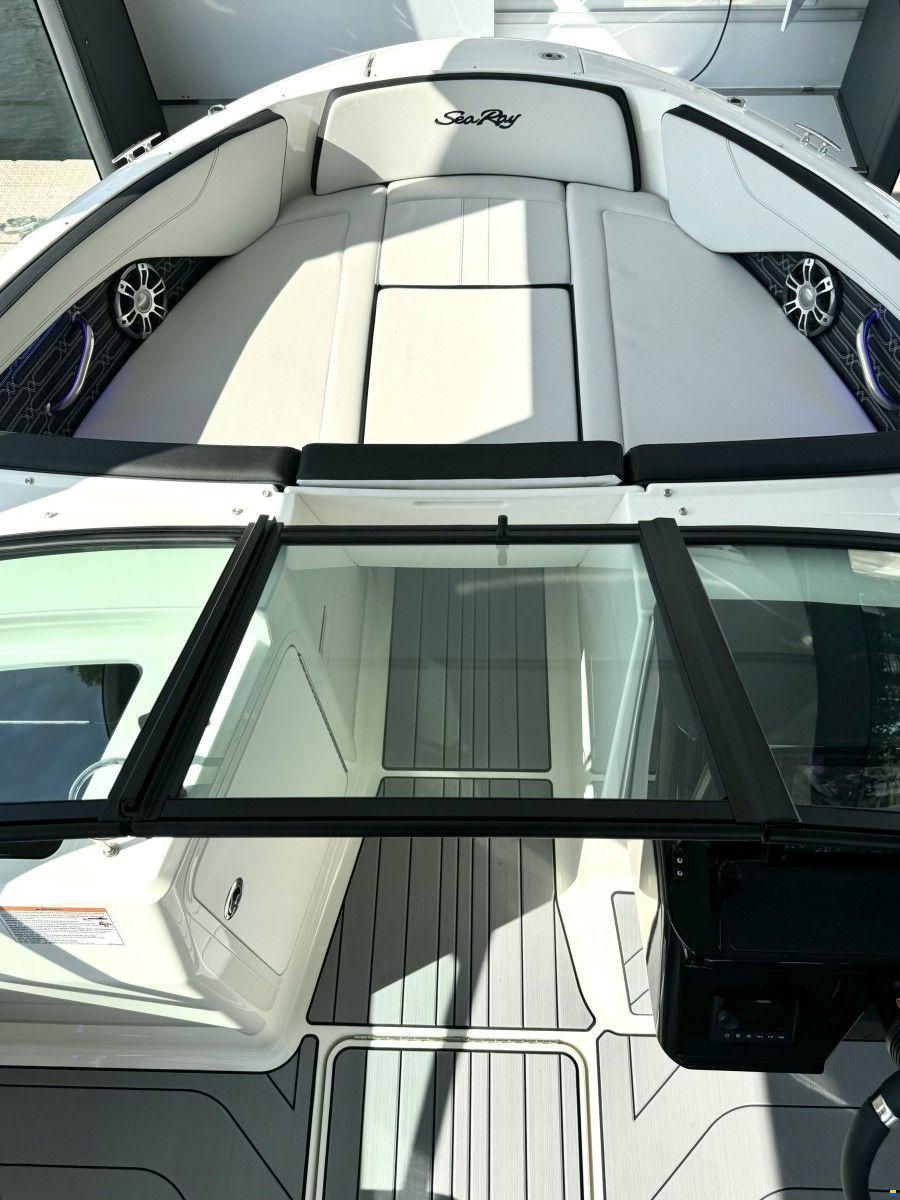 Sea Ray 210 SPXE SPN