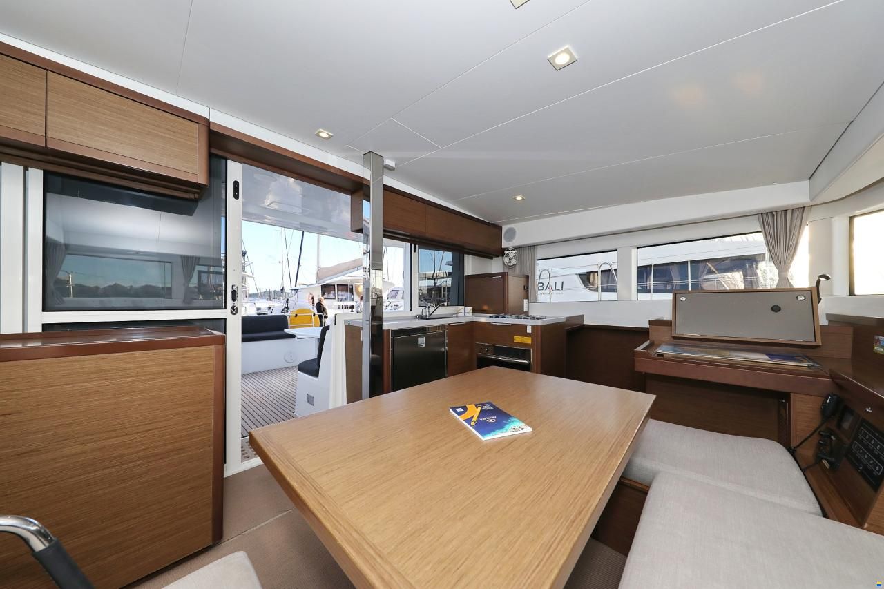 Lagoon 40
