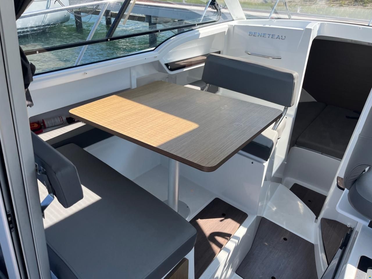 Beneteau Antares 8 OB
