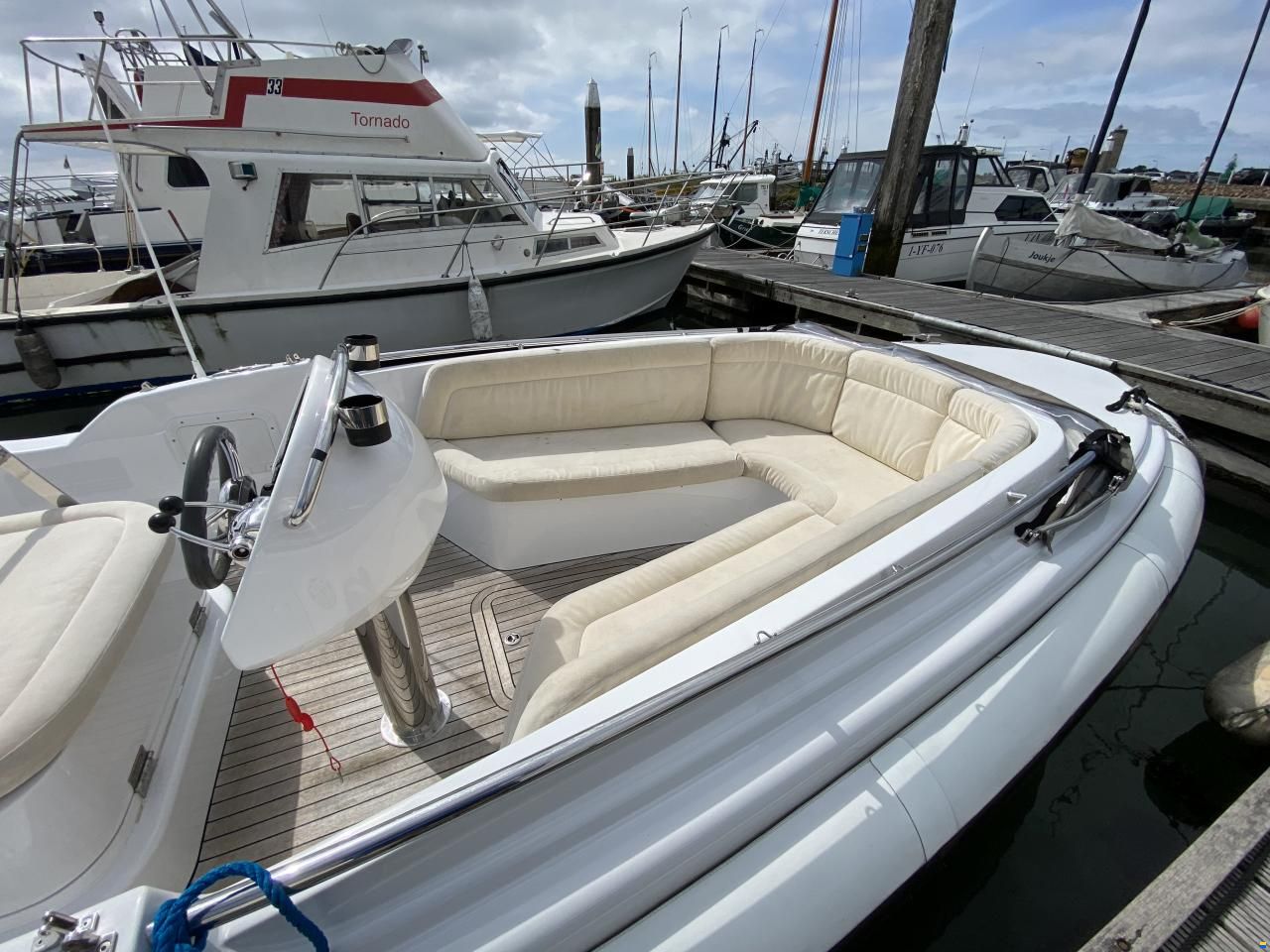 Vikal 8.0 Rib Tender