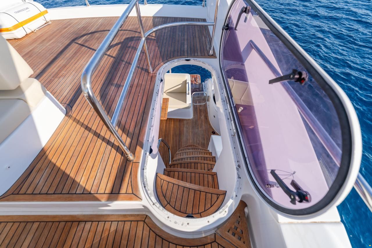 Azimut 60