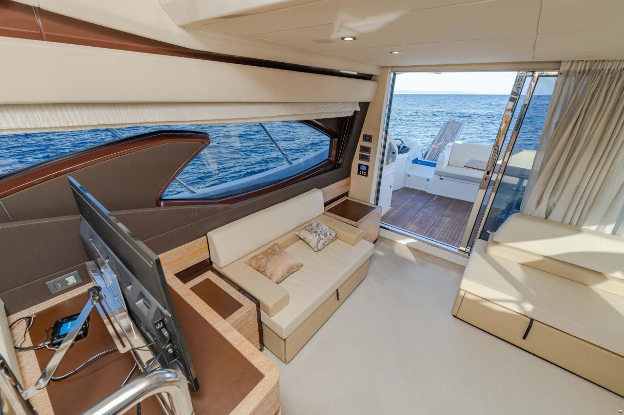 Azimut 60