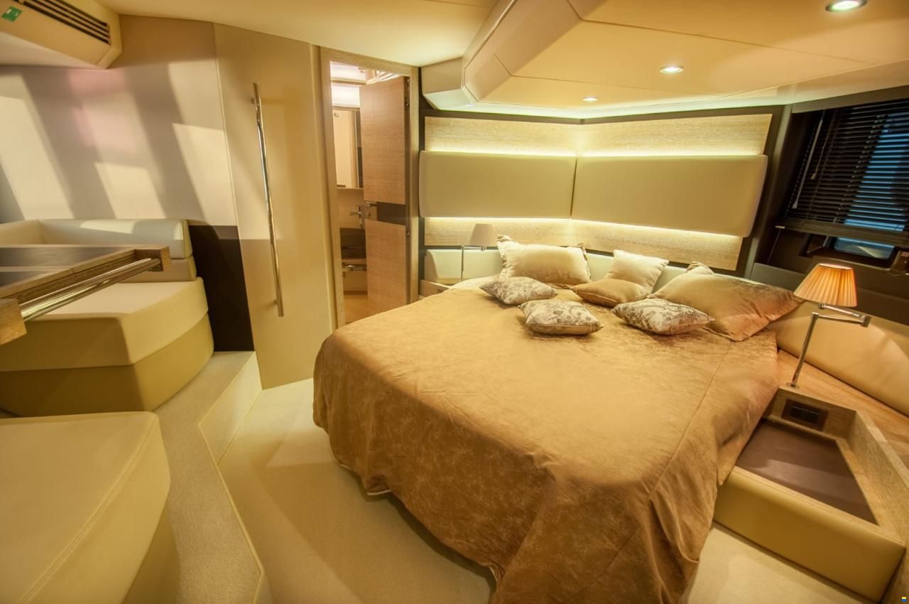 Azimut 60