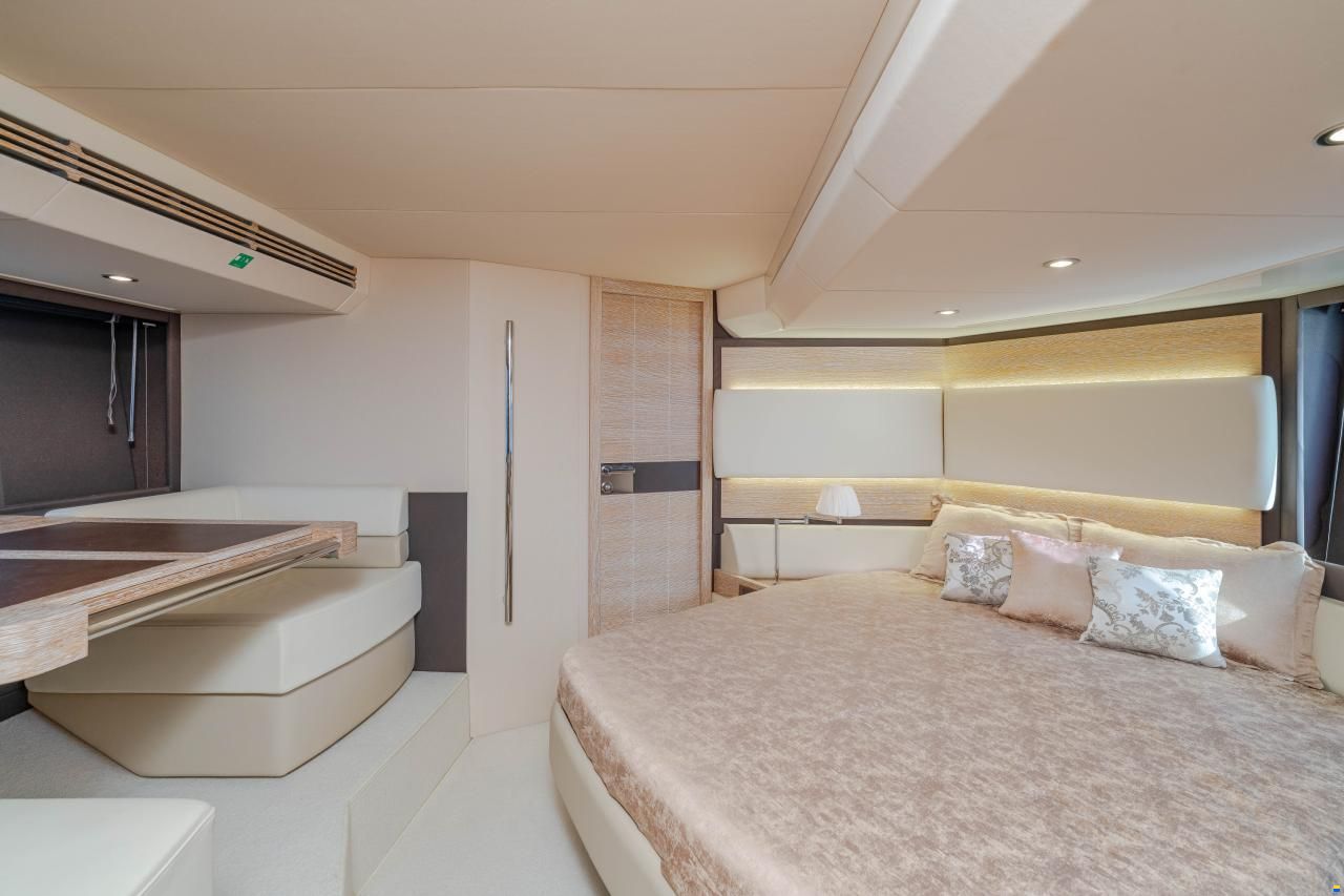 Azimut 60