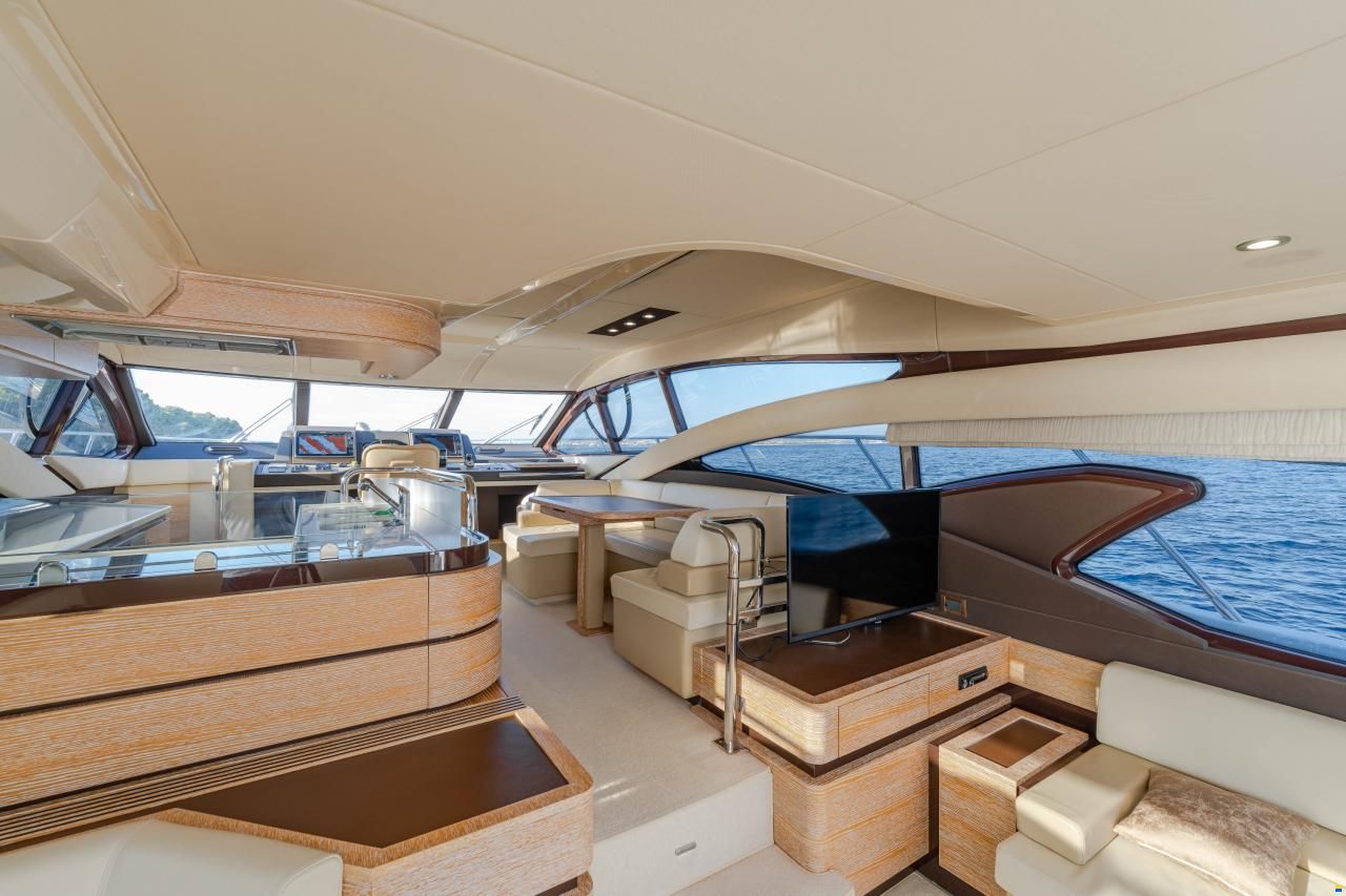 Azimut 60