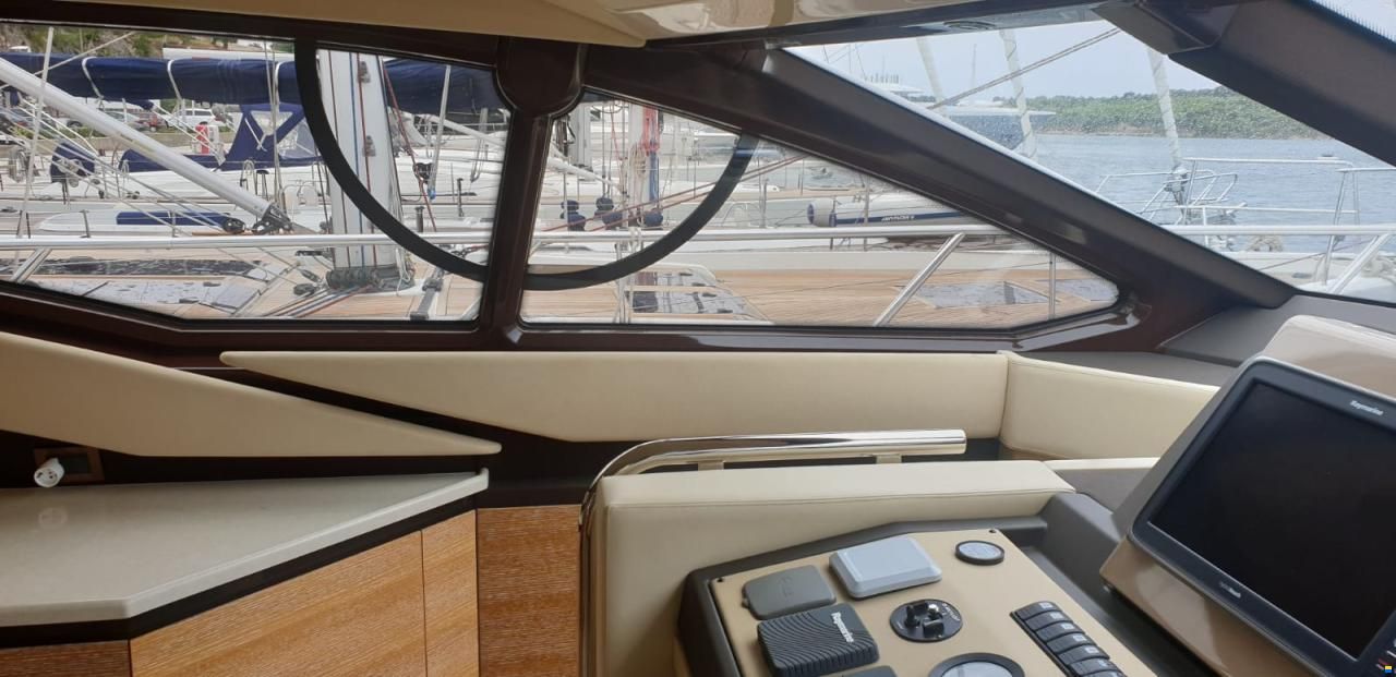 Azimut 60