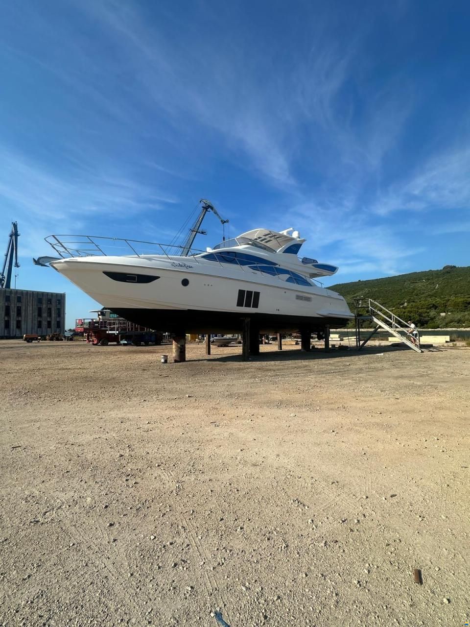 Azimut 60