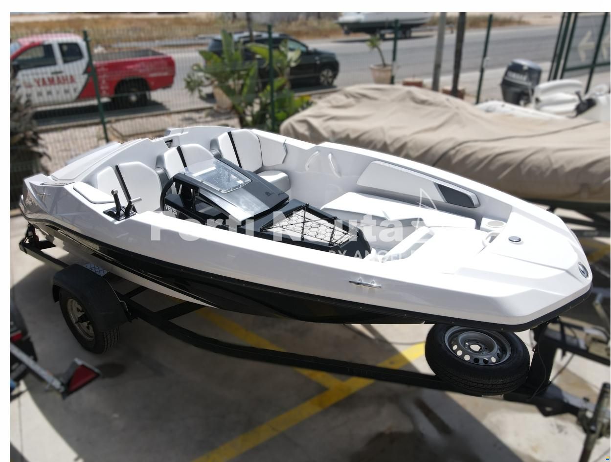 Scarab 156G