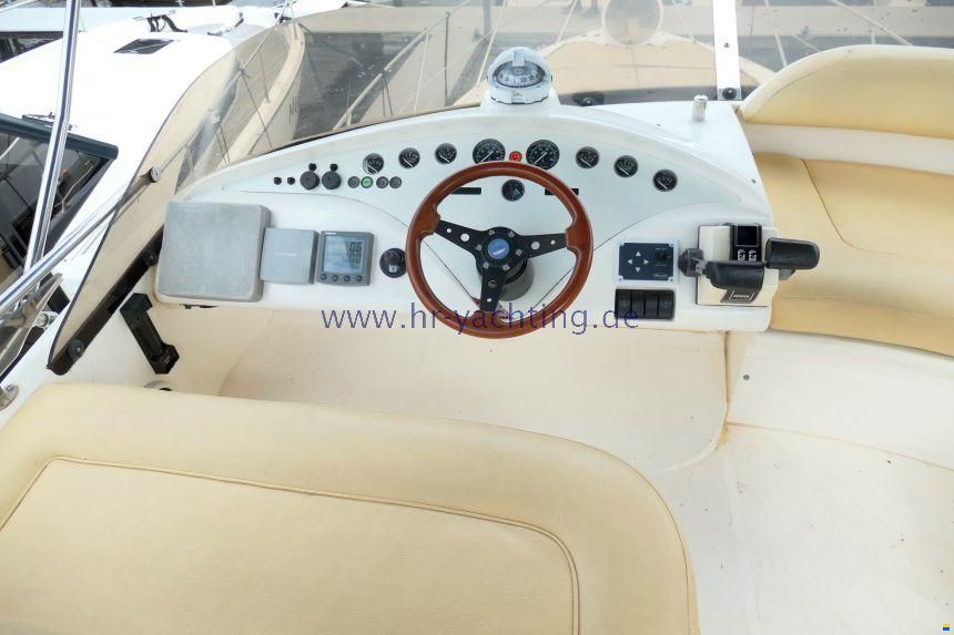 Fairline Phantom 42