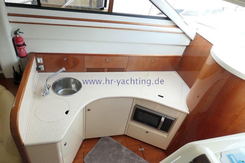 Fairline Phantom 42