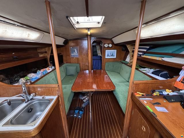 Beneteau First 35