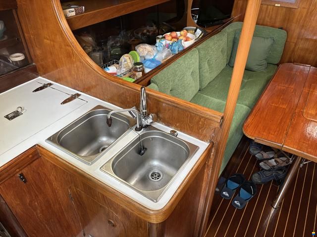 Beneteau First 35