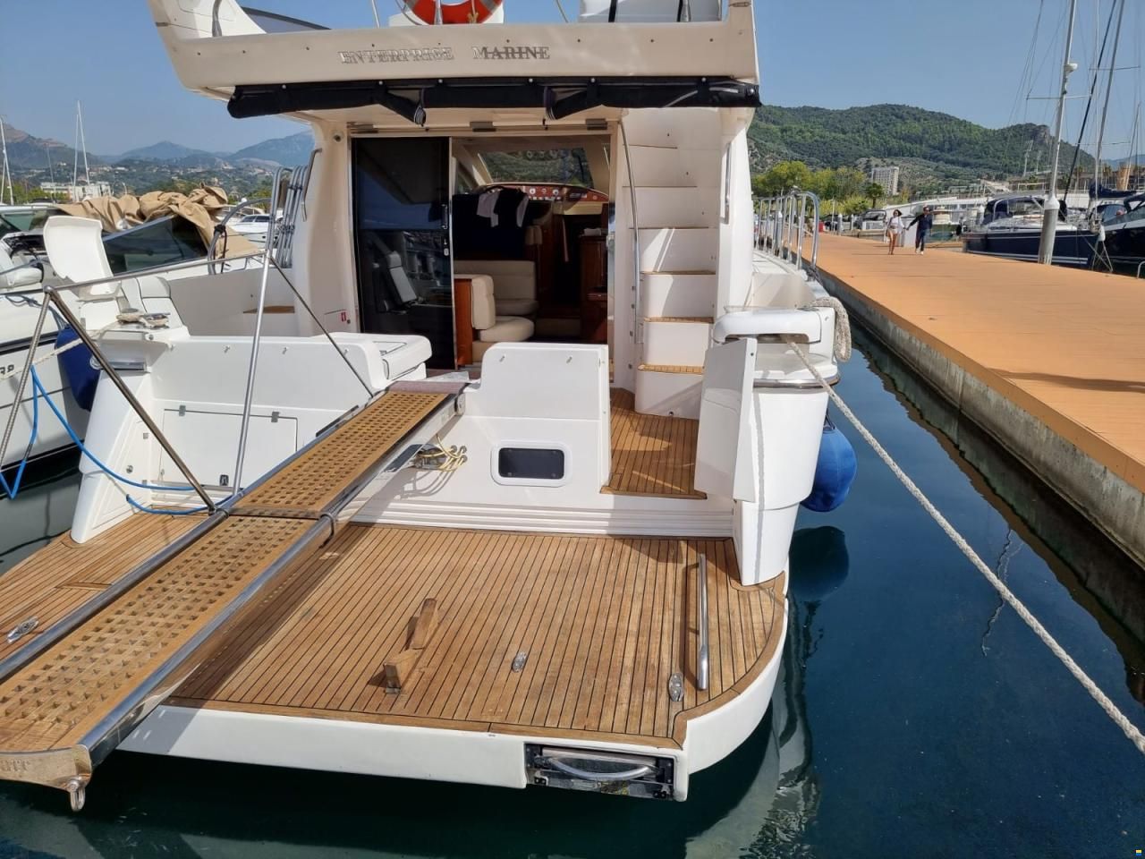 Enterprise Marine EM46