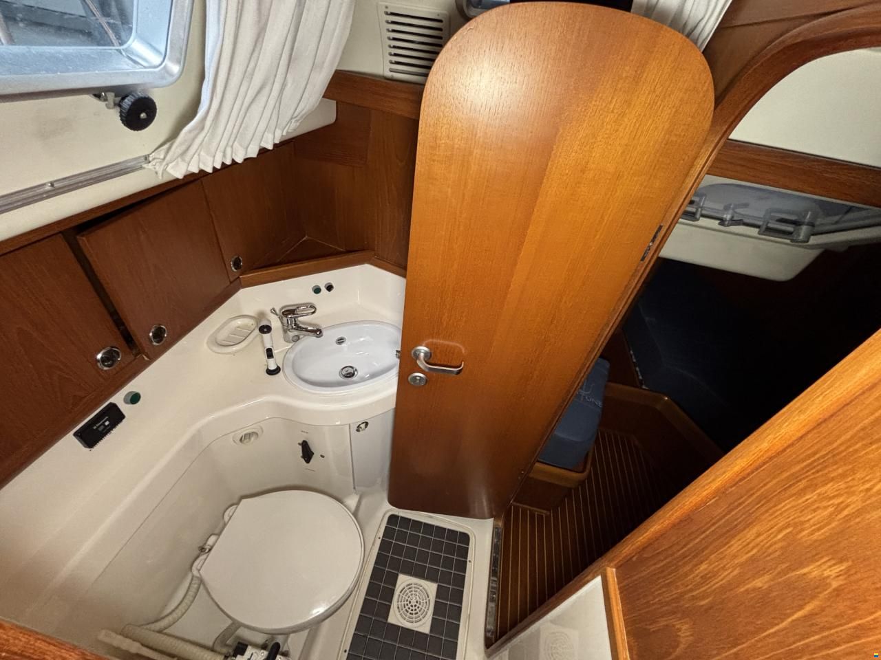 Nautors Swan Swan 40