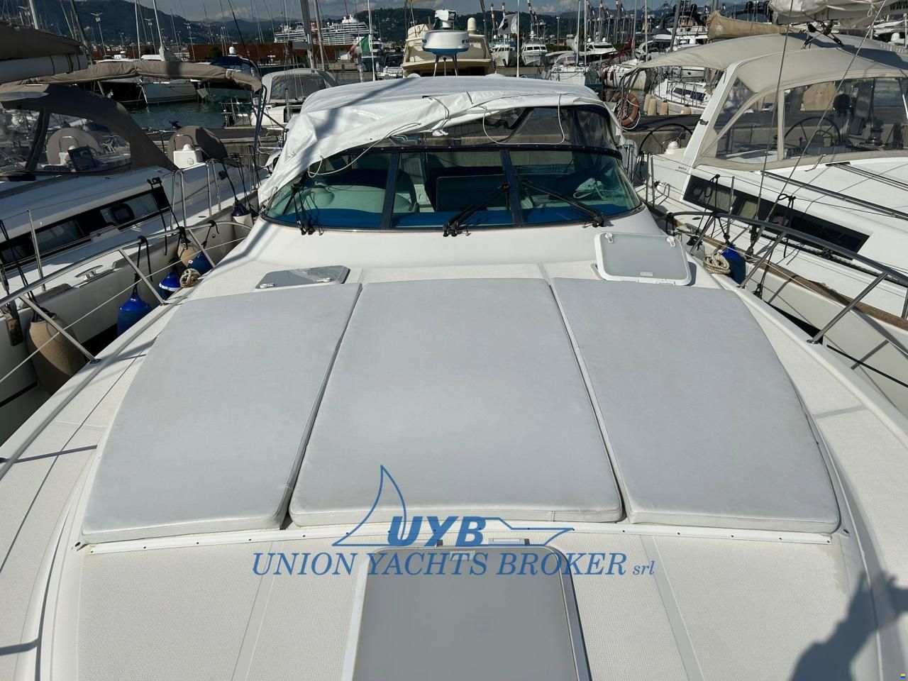 Riviera Marine 4000 Offshore