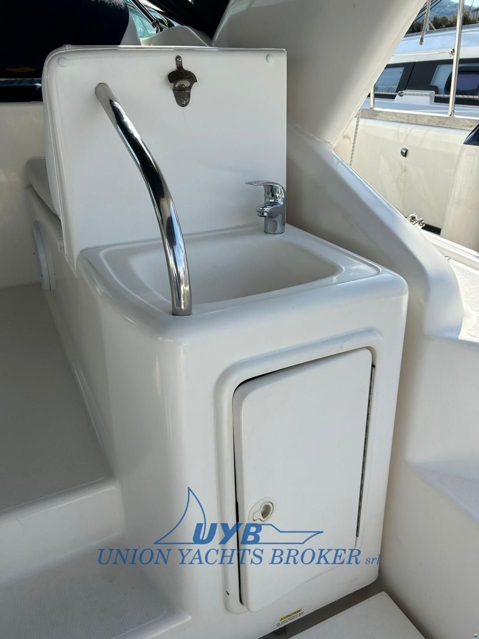 Riviera Marine 4000 Offshore