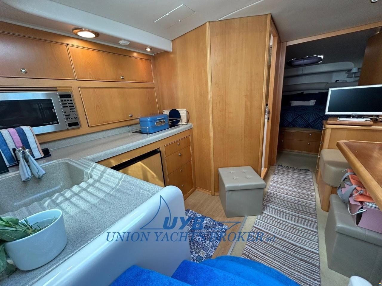 Riviera Marine 4000 Offshore