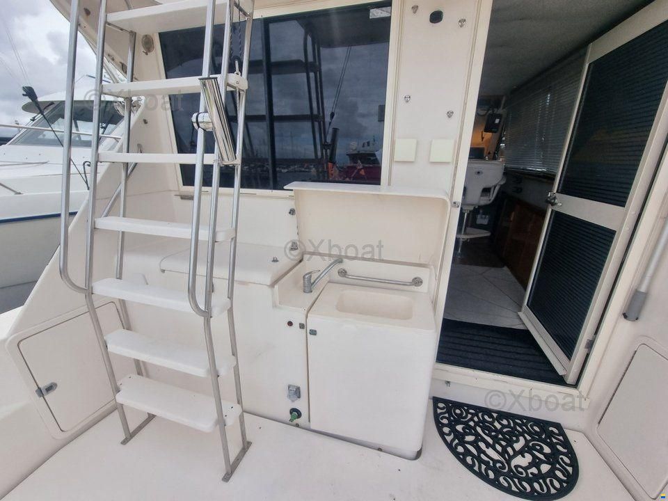 Riviera 33 FLYBRIDGE