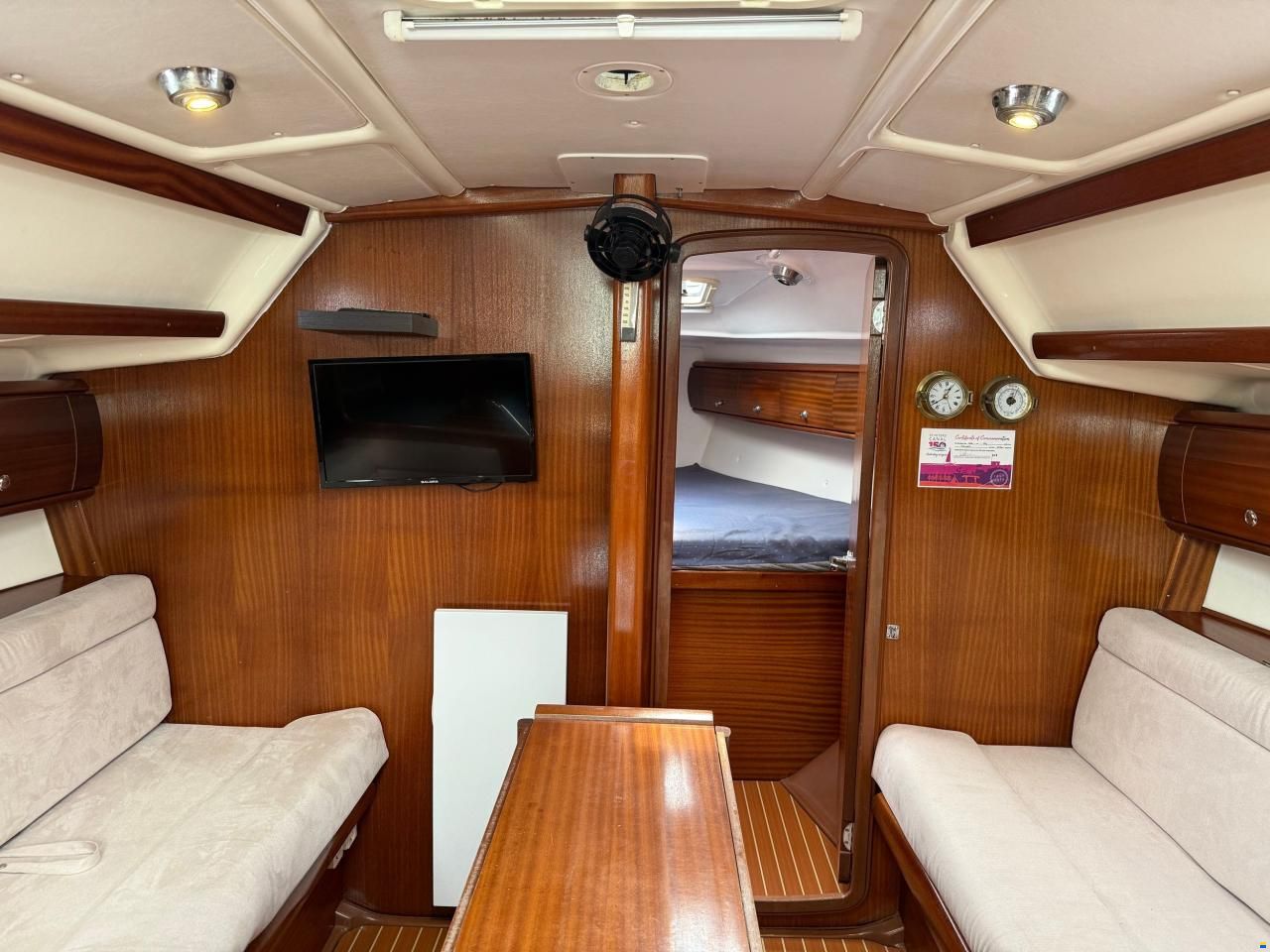 Bavaria Cruiser 36