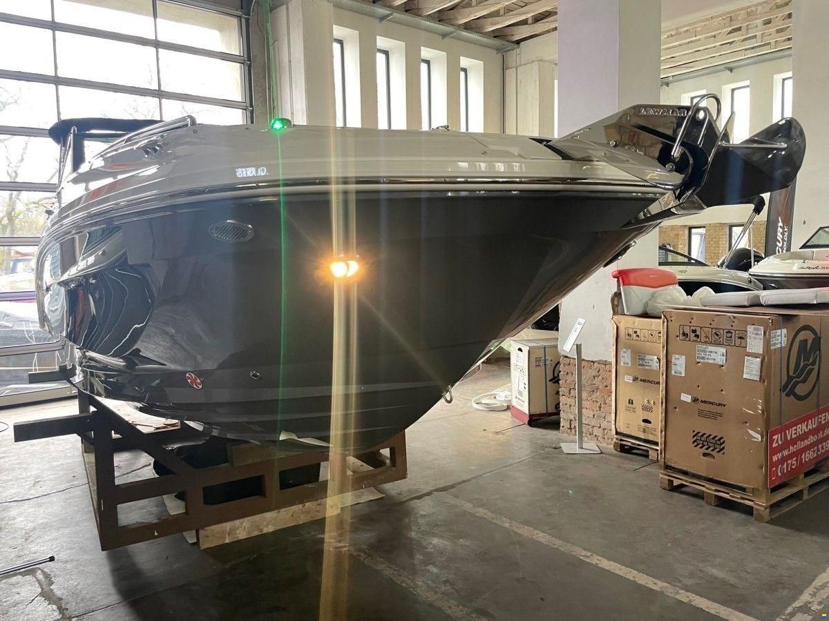Sea Ray 250 SDO