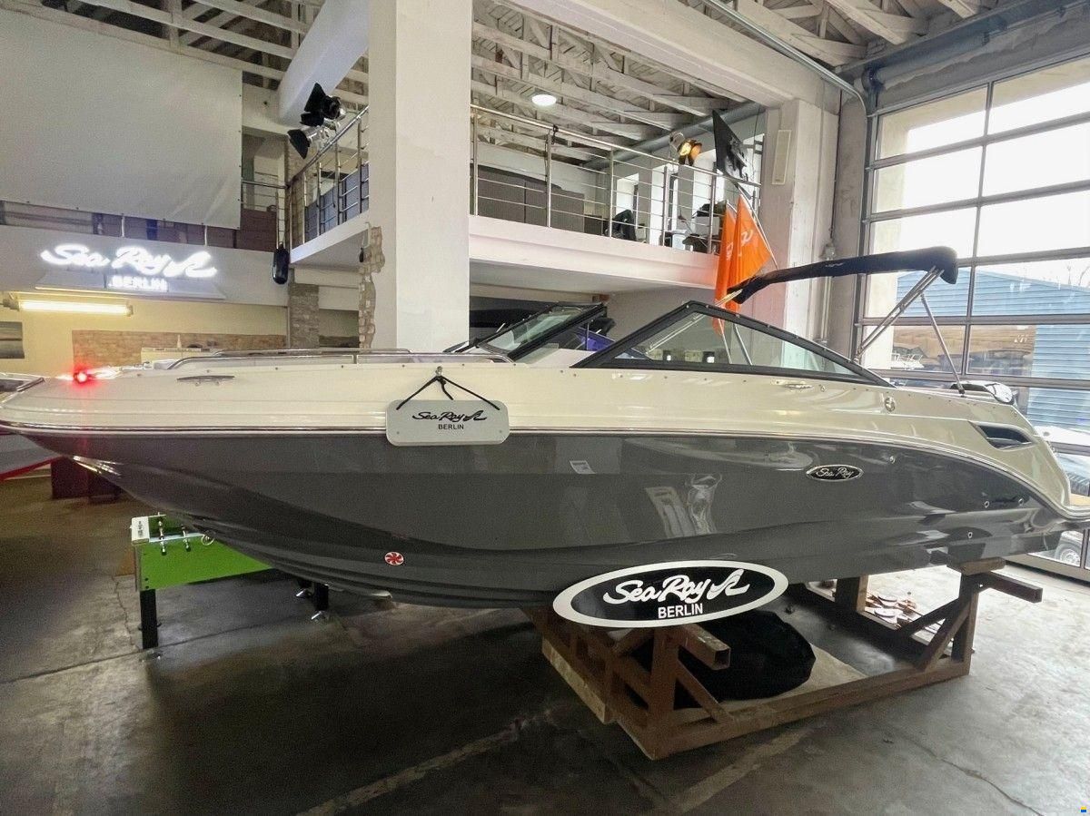 Sea Ray 250 SDO