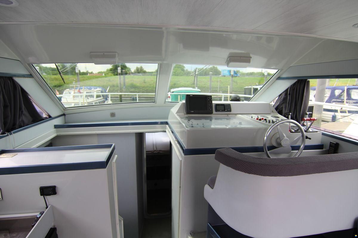 Jeanneau Yarding Yacht 36 Fly