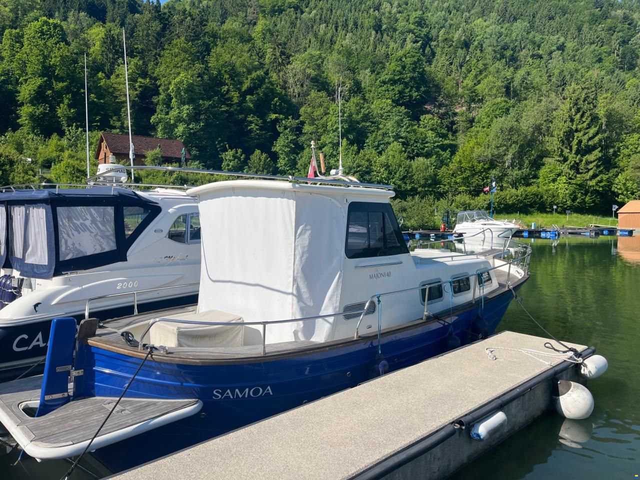 Majoni 40