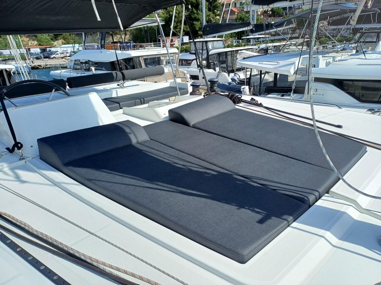 Lagoon 450 F