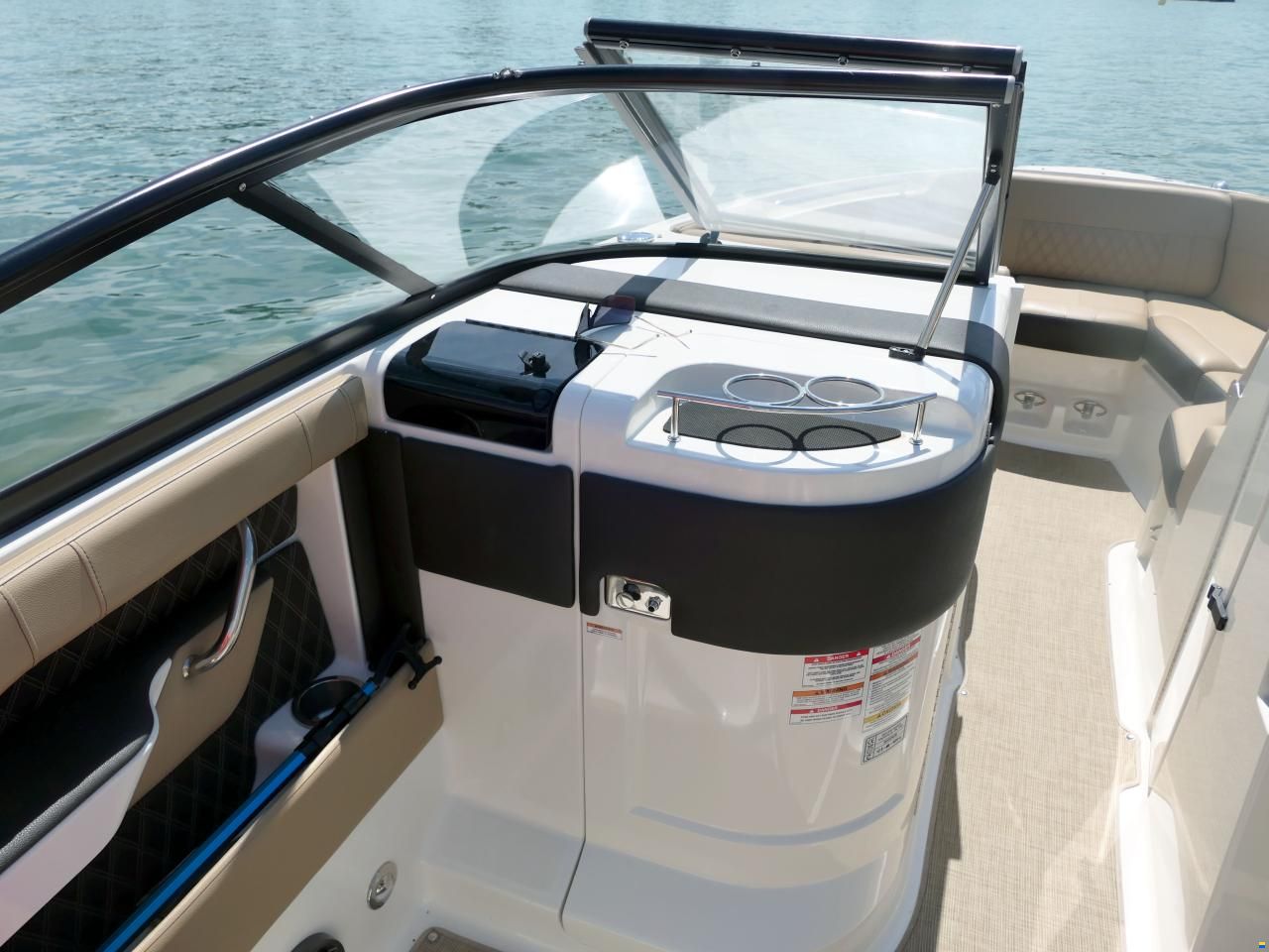 Sea Ray 250 SLX