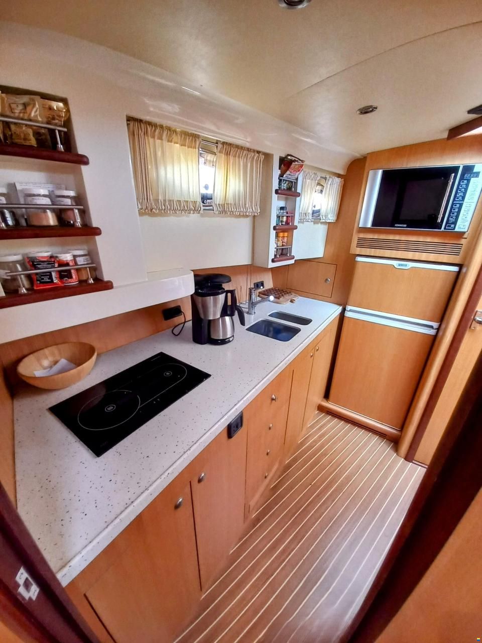 Tuna 40 Sportivo