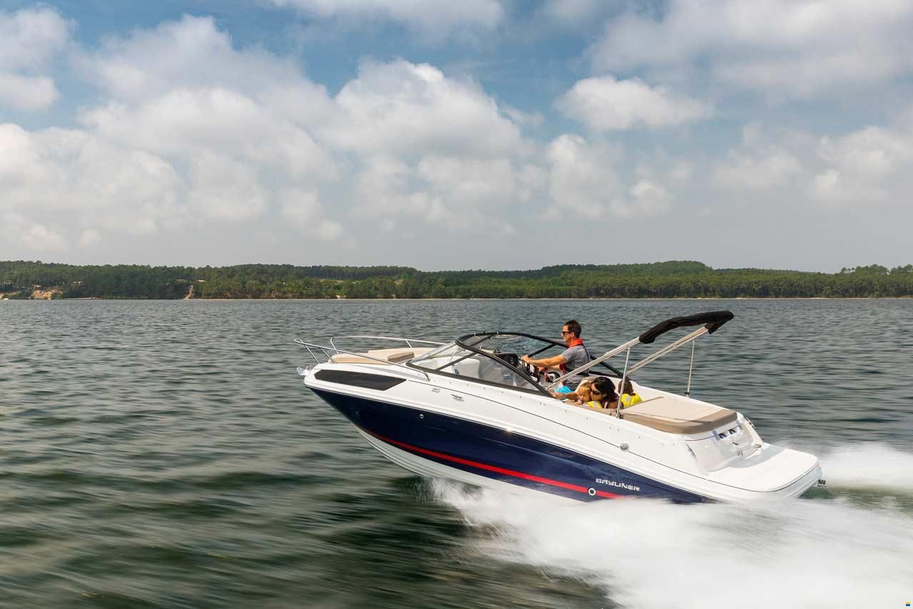 Bayliner VR5 CU