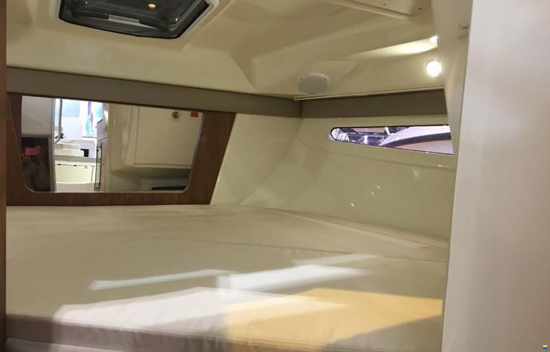 Quicksilver Activ 805 Weekend