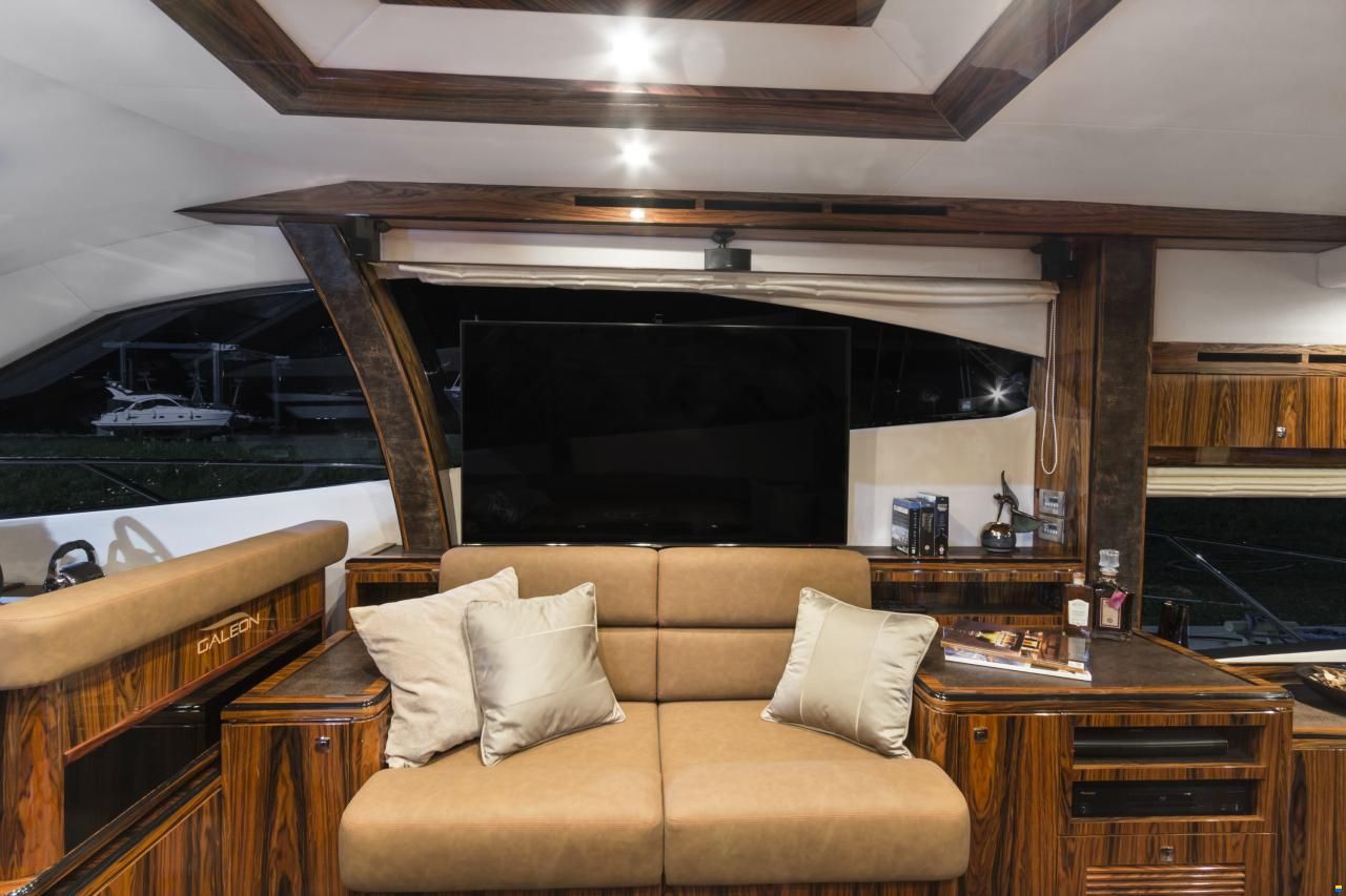 Galeon 550 Fly