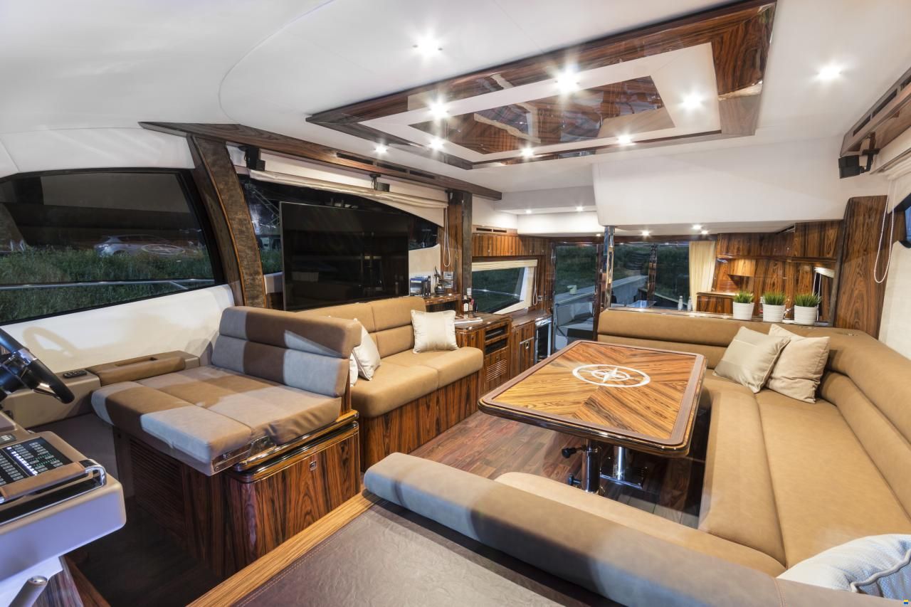 Galeon 550 Fly