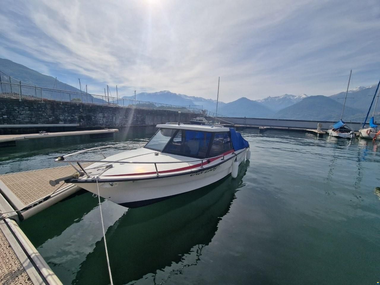 Schweizer Bateaux Saphir 700 Cabin