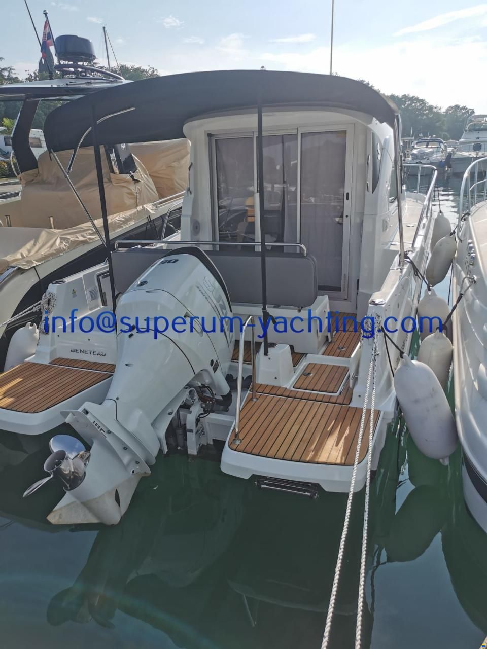 Beneteau Antares 8