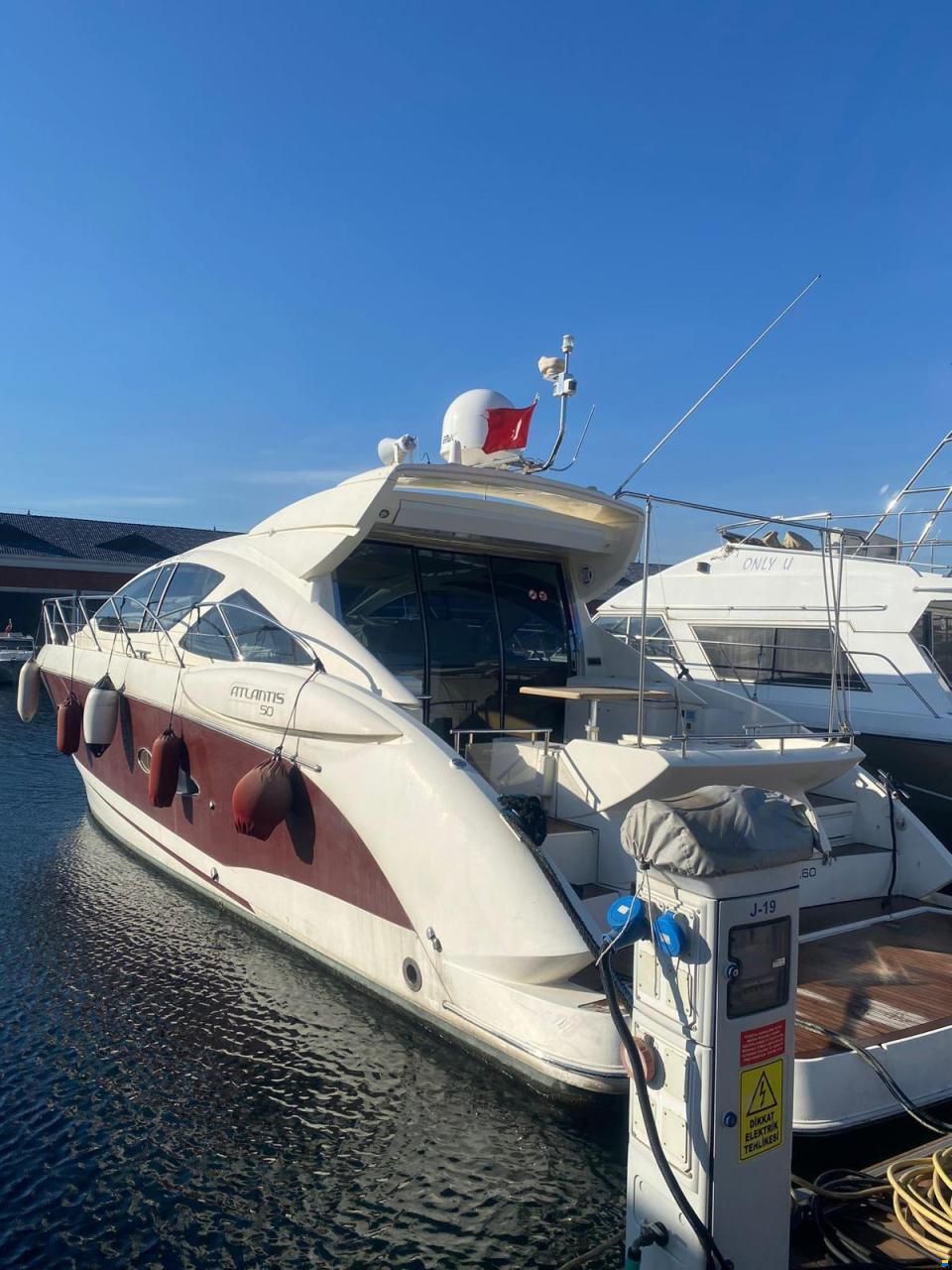 Azimut Atlantis 50