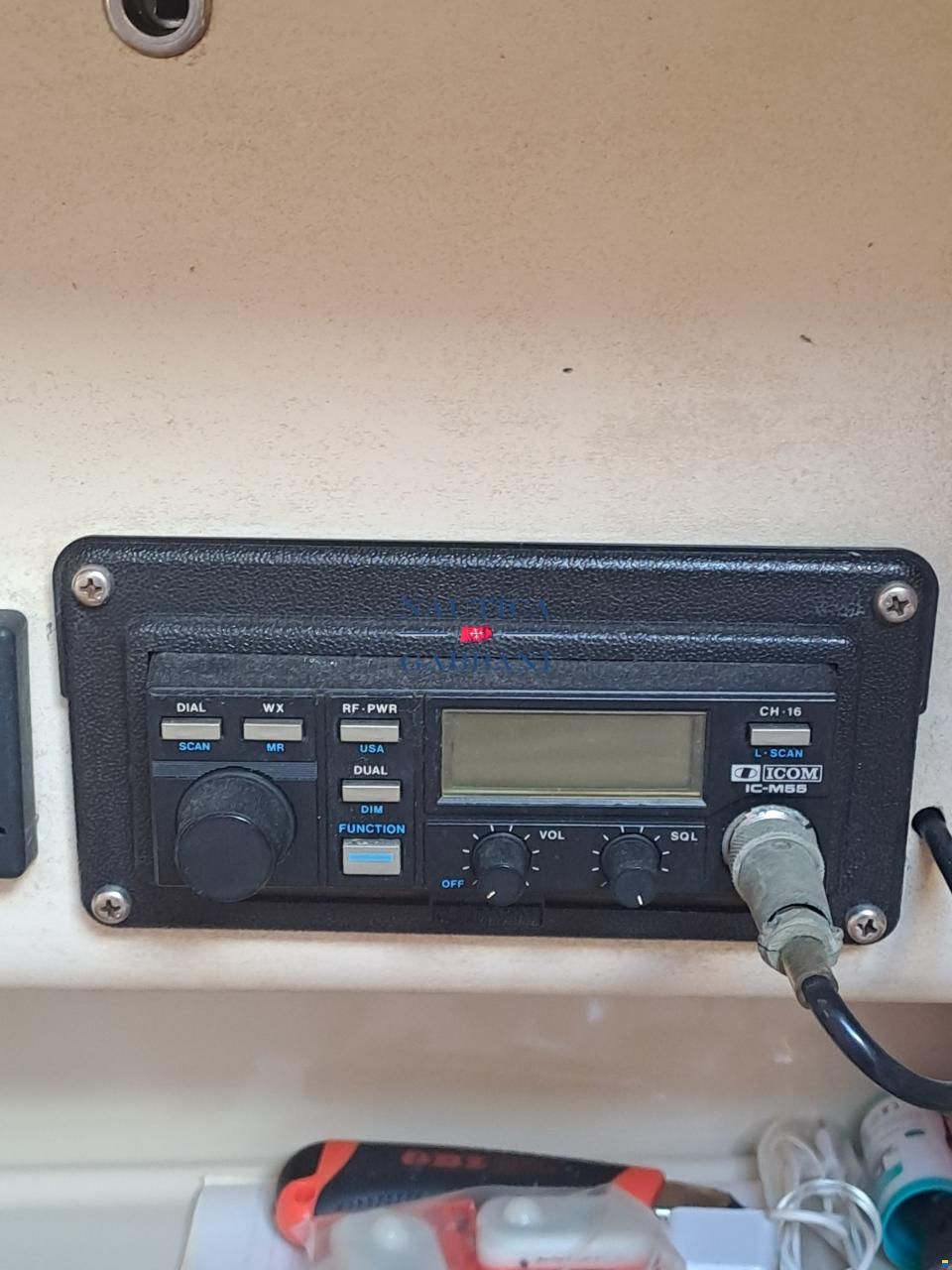 Comar Comet 303