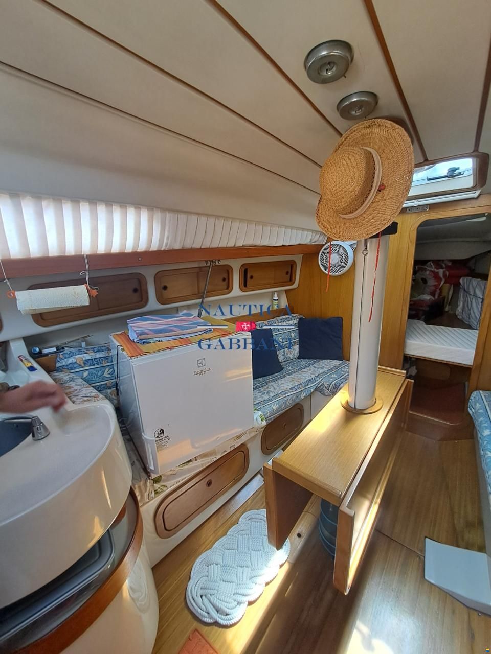 Comar Comet 303