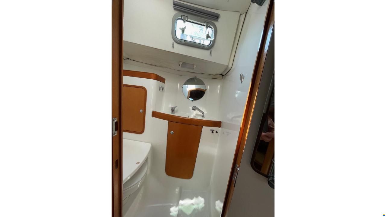 Beneteau Oceanis 44 CC