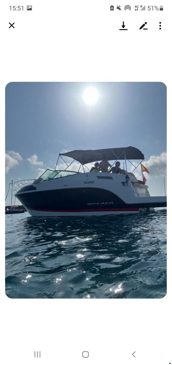 Bayliner 855