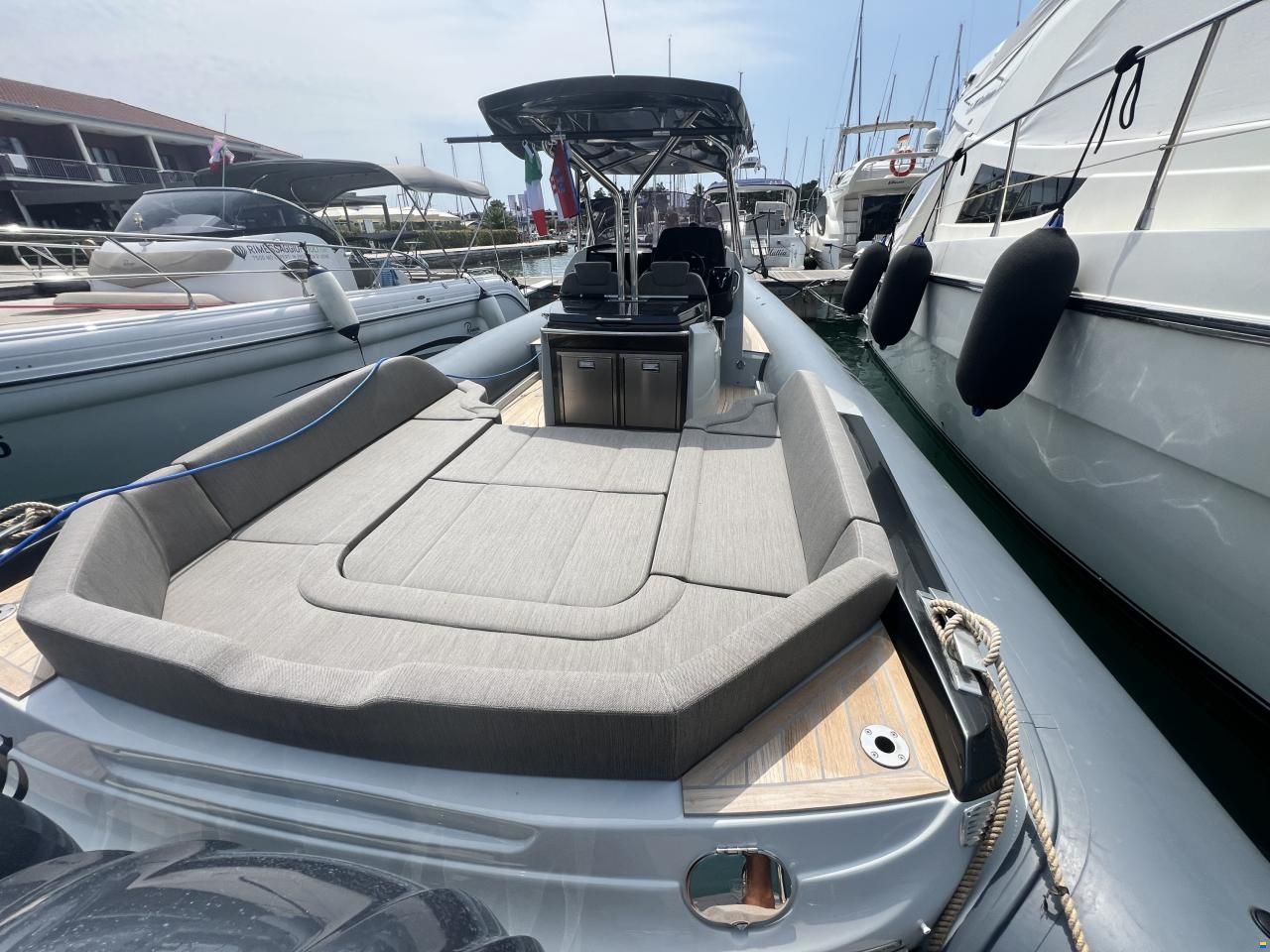 SACS Strider 11 open back