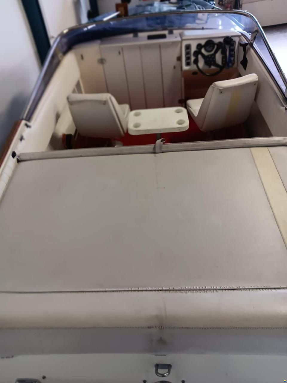 Schweizer Bateaux saphir