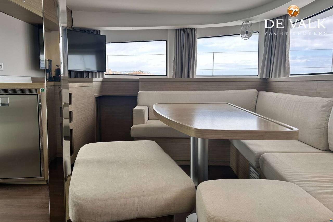 Lagoon 42