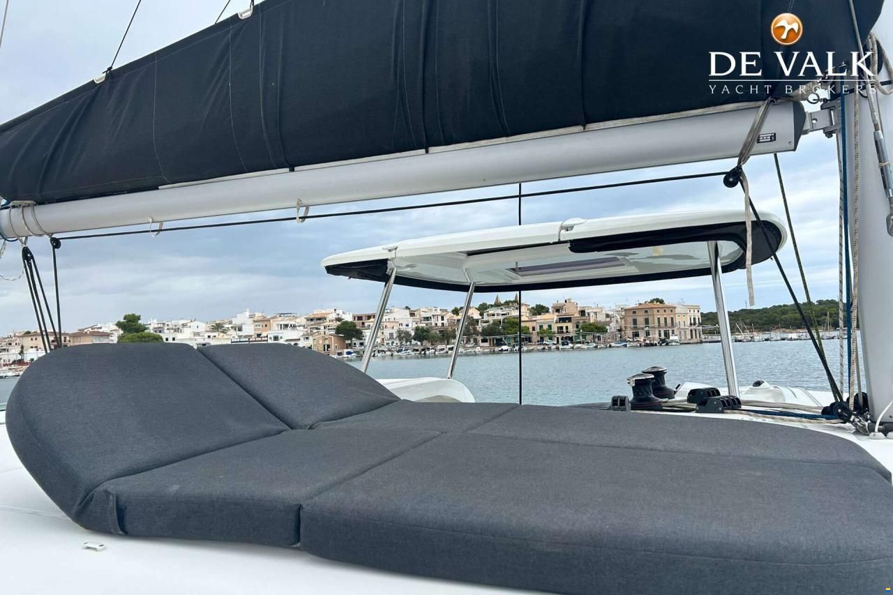 Lagoon 42